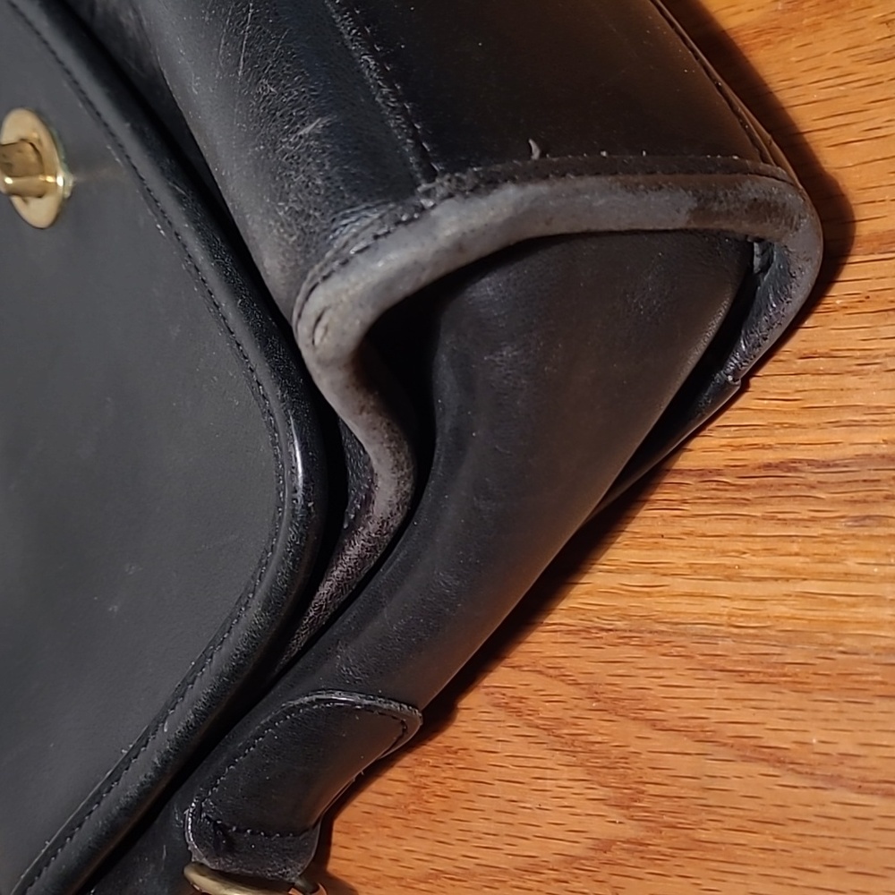 Coach Black Leather Crossbody Bag with Gold Hardware - Picture 9 of 16
